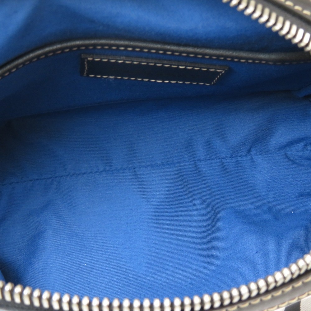 Burberry Nova Check Clutch Bag - Picture 5 of 11